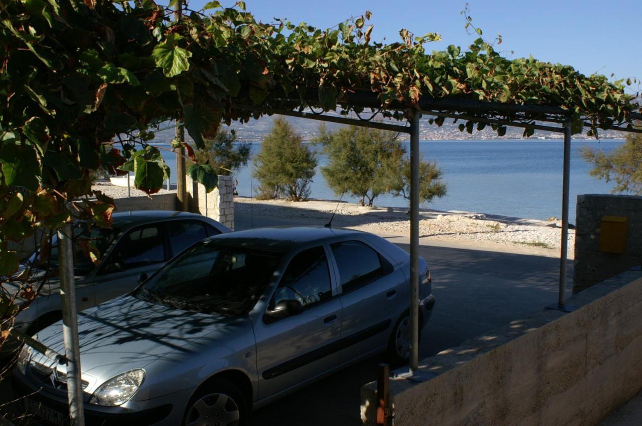 Apartments By The Sea Slatine, Ciovo - 1128 Kültér fotó